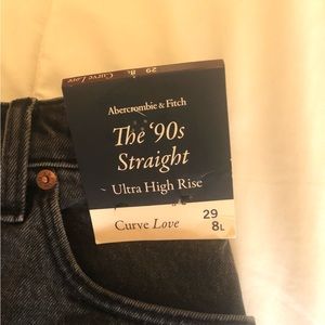Abercrombie curve love 90’s straight jeans